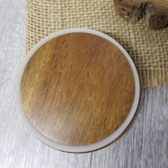 🎉HP🎉Rae Dunn peppermint lidded crock - Picture 6 of 8